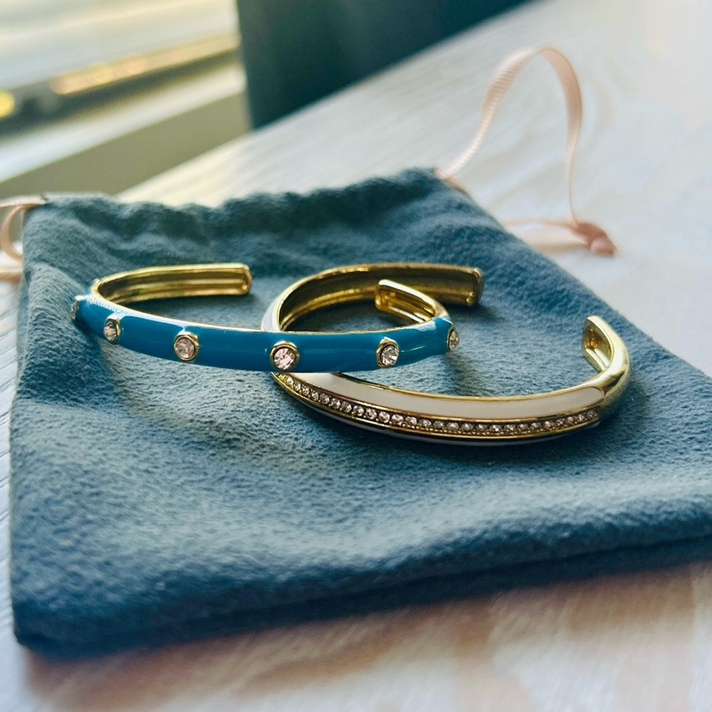 Sophie Harper Enamel Cuff Set in Blue & White